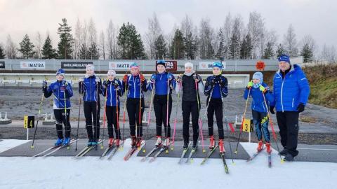 Tuusulan voima veikkojen joukkue rivissä