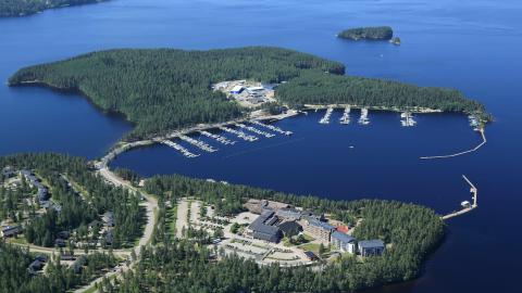 ilmakuva Ukonniemestä, Lammassaari ja Imatran kylpylä