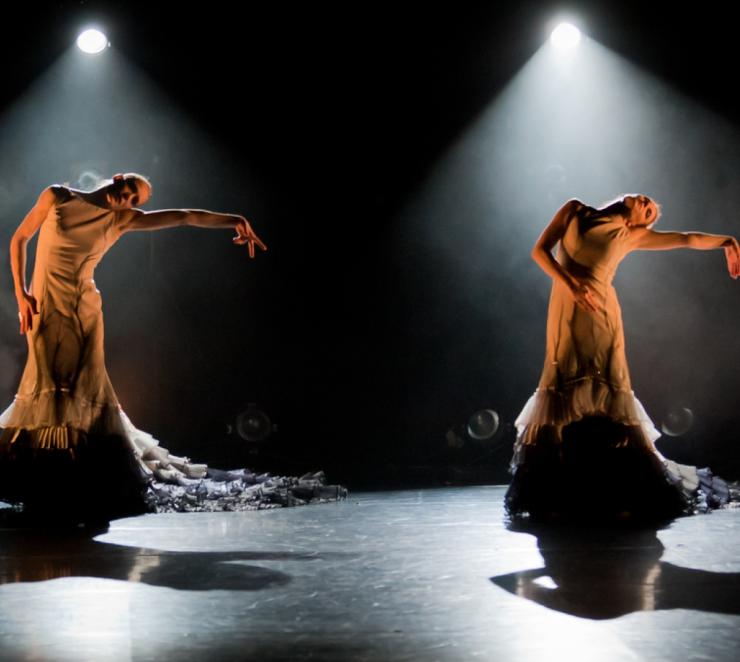 Tanssitaidetta Mustan ja Valkoisen teatterifestivaalilla