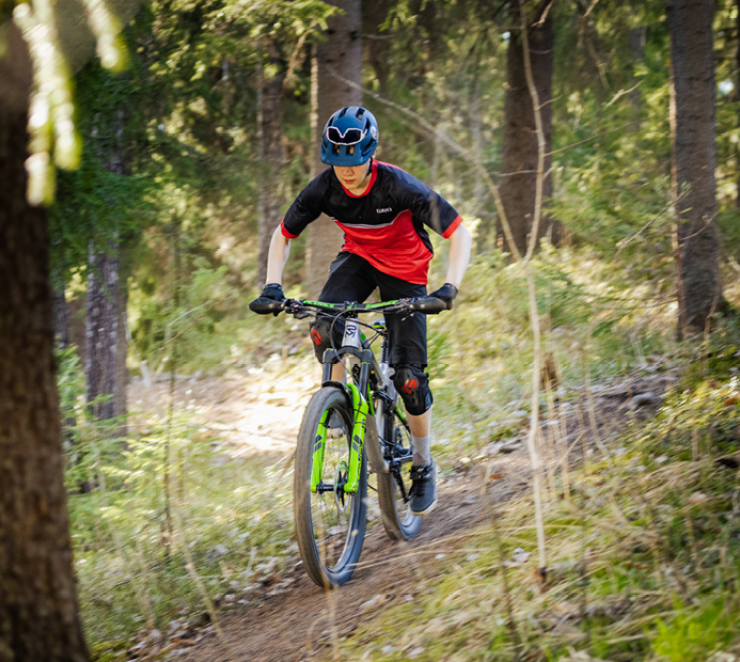 Mtb biker